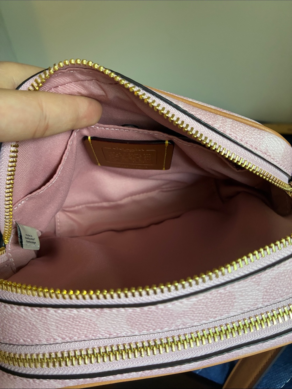 Coach Powder Pink Mini Carey Crossbody Bag In Signature Canvas NWOT - Picture 6 of 12